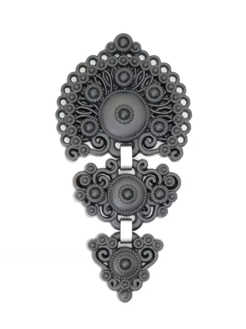 Colgante galápago de madera inspirado en la joyería tradicional gallega llamado sapo maior tradicional galego de tres corpos de madeira